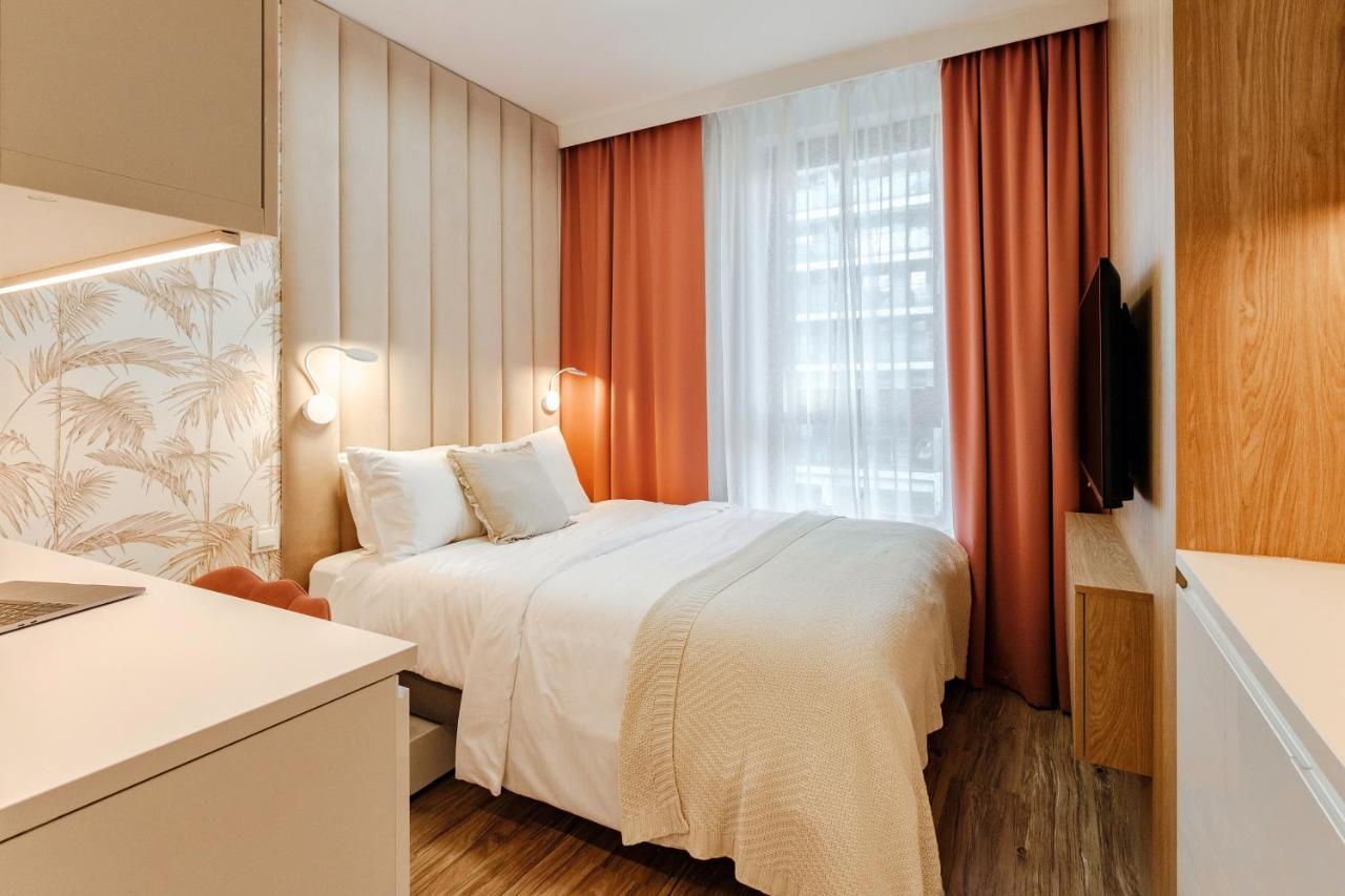 Wola Kasprzaka - Wifi + Smart Tv Apartment Warschau
