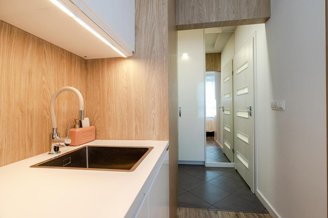 Wola Kasprzaka - Wifi + Smart Tv Apartment