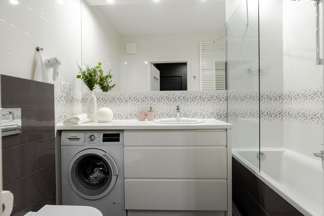 Apartment Wola Kasprzaka - Wifi + Smart Tv